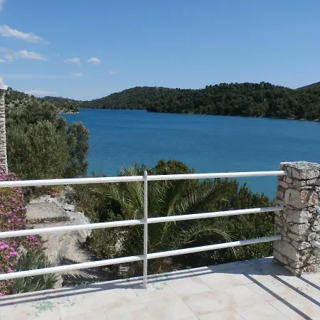 Secluded Fisherman's Cove Pasjak - Telascica, Dugi Otok - 877 Sali